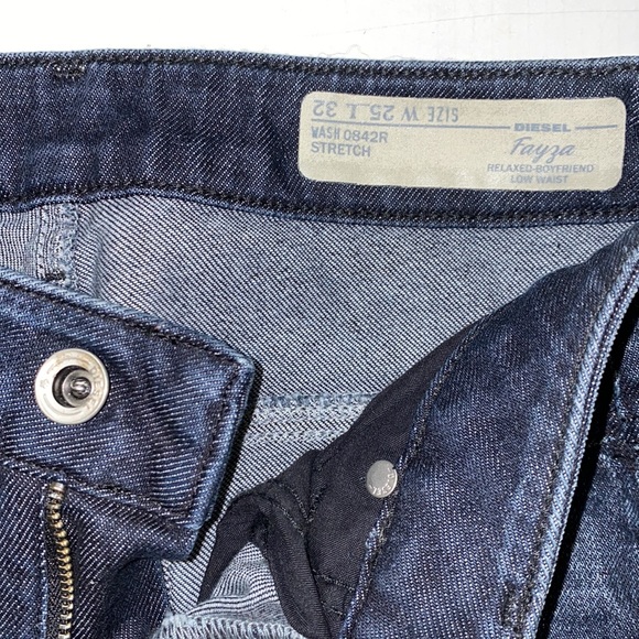 Diesel relaxed boyfriend low waist jeans - Picture 3 of 10